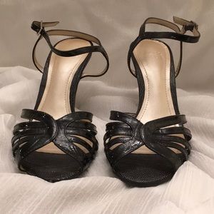 EUC Alex Marie 3.75” Patent Leather Sandals